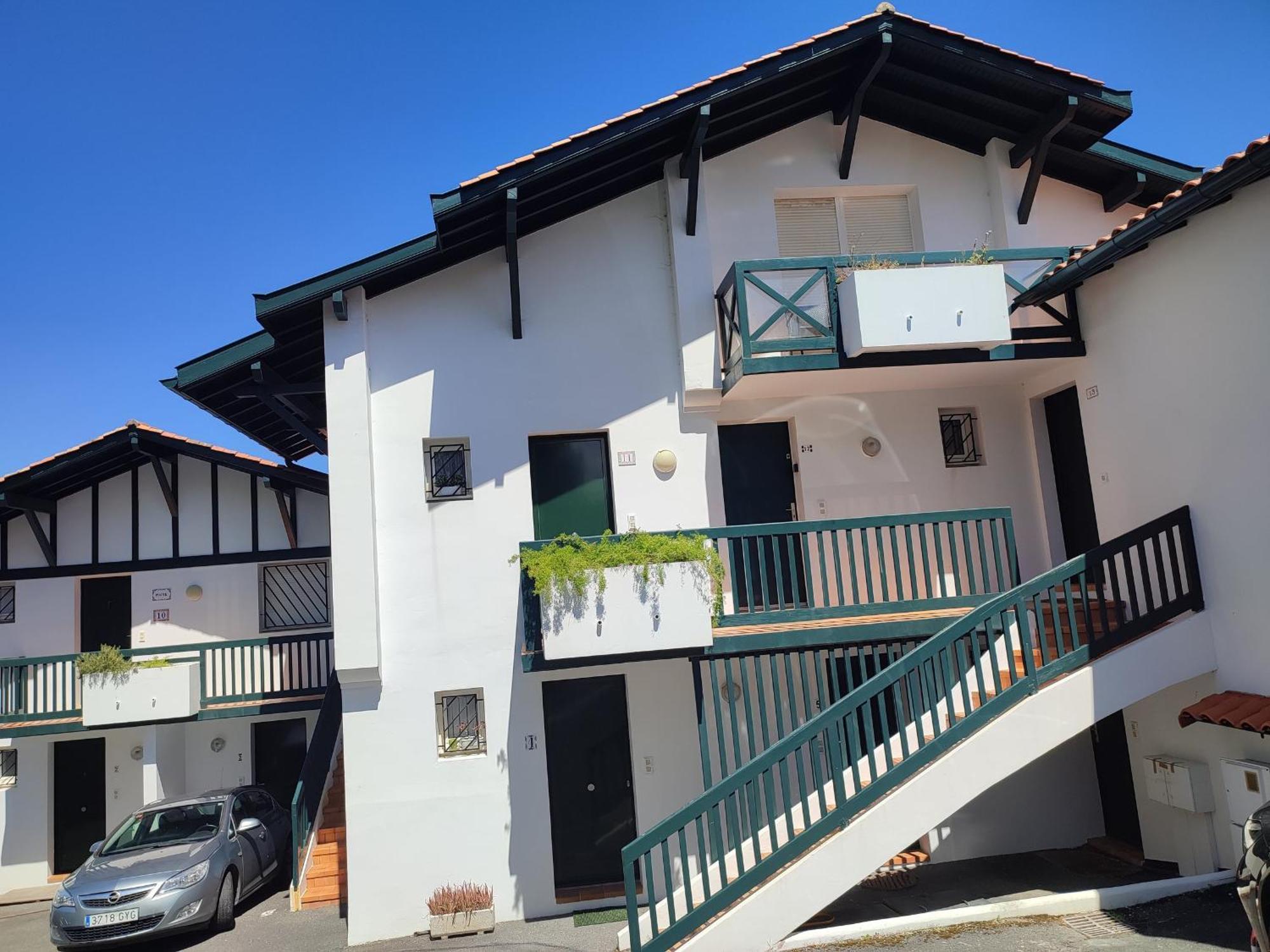 Appartement T4 Hendaye A Deux Pas De La Plage Avec Parking Prive - Fr-1-239-666 エクステリア 写真
