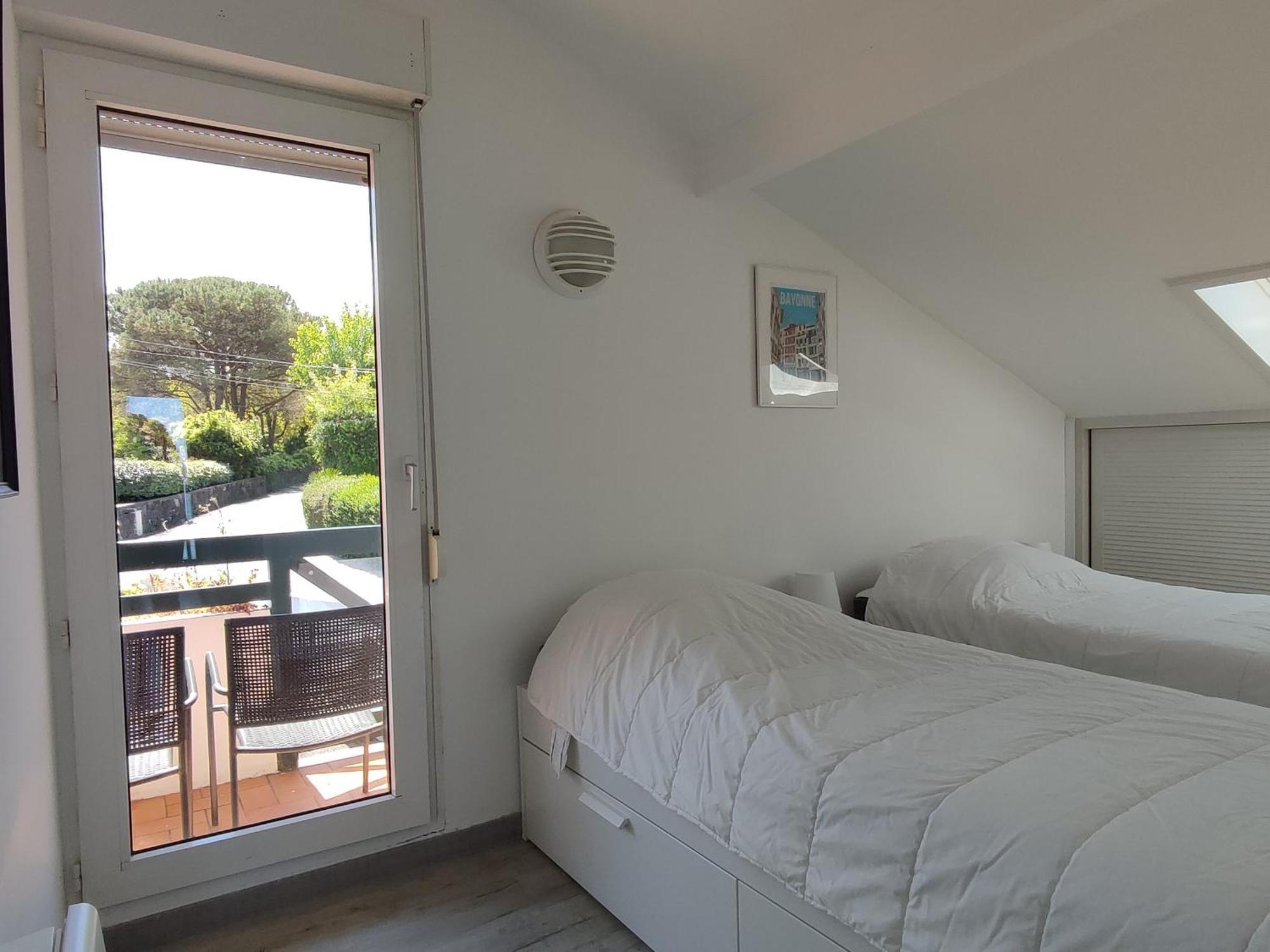 Appartement T4 Hendaye A Deux Pas De La Plage Avec Parking Prive - Fr-1-239-666 エクステリア 写真